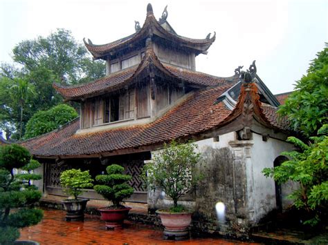  Xuân-Mai: A Glimpse into Traditional Vietnamese Architecture 